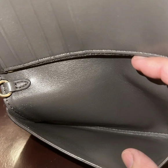 **SOLD** NWOT Coach Gold Leather Slim Snap Bifold Wristlet/Clutch - Picture 11 of 14